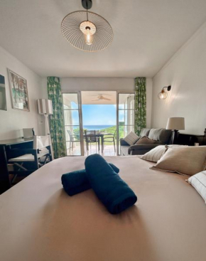 Paradis Bleu - Bord de mer, plage & piscine - Village Vacances